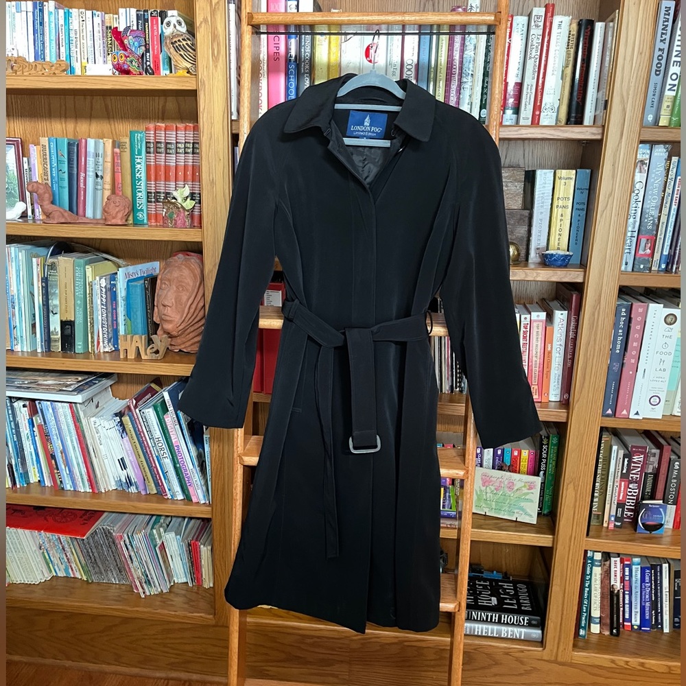 London Fog Limited Ed. Classic Trench Coat, M